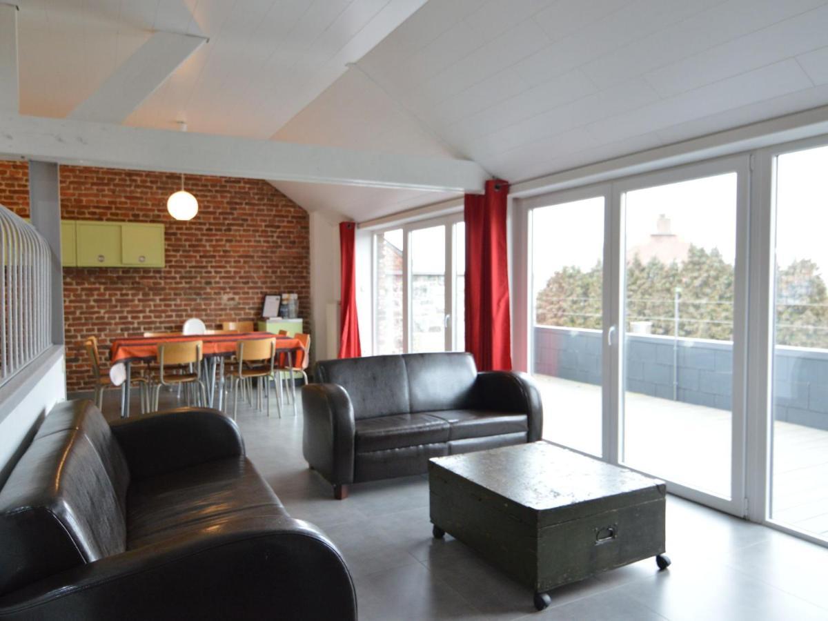 Cottage In Clavier Station With Infrared Sauna モダーヴ エクステリア 写真